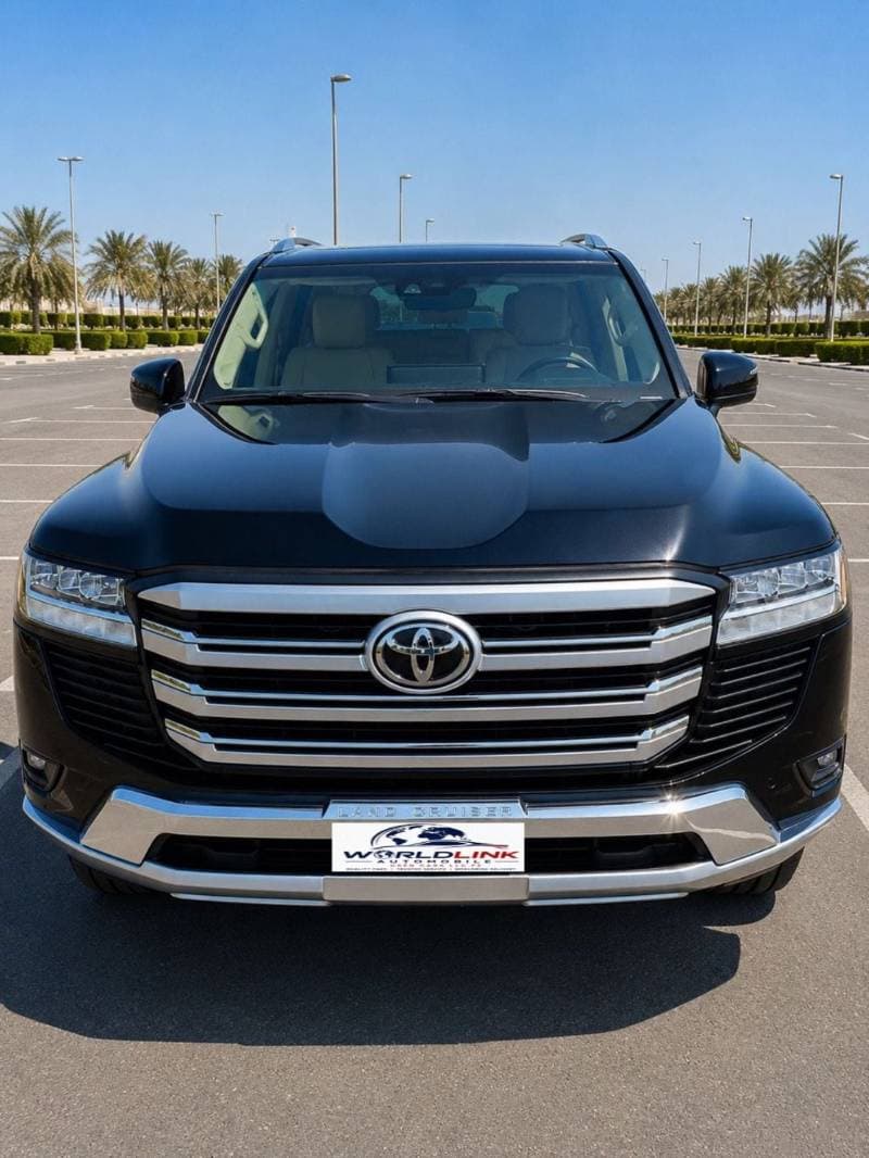 2022 Toyota Land Cruiser VXR thumbnail 2