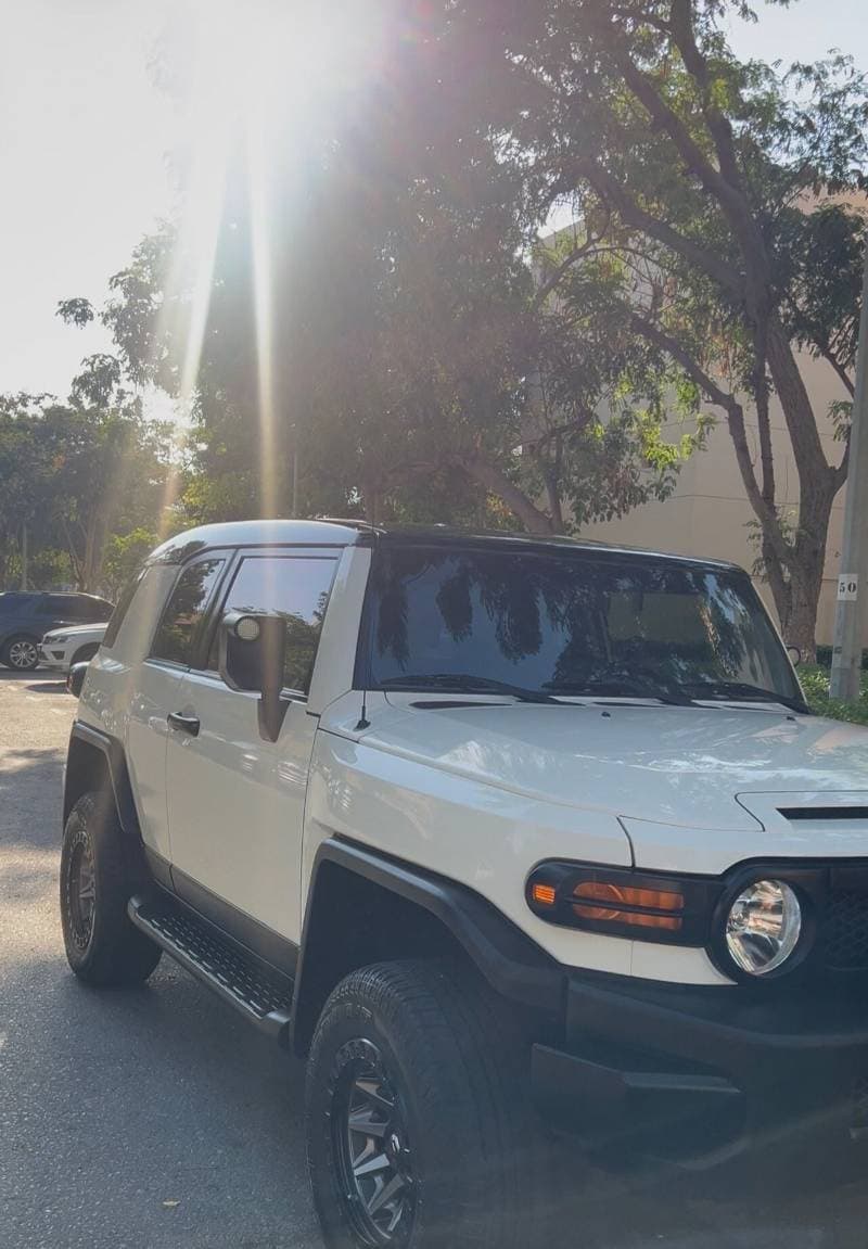 2022 Toyota FJ Cruiser GXR thumbnail 3