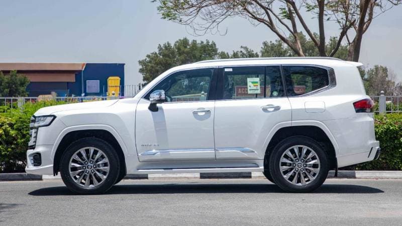 2026 Toyota Land Cruiser VXR thumbnail 5