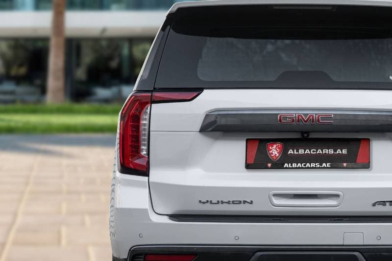 2023 GMC Yukon thumbnail 6