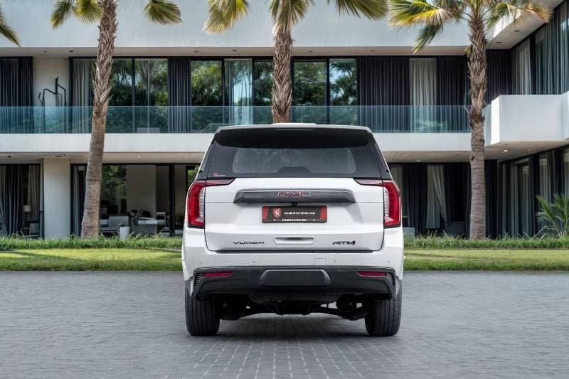 2023 GMC Yukon thumbnail 5