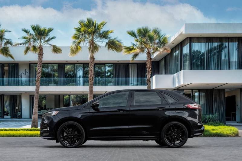 2023 Ford Edge ST thumbnail 2
