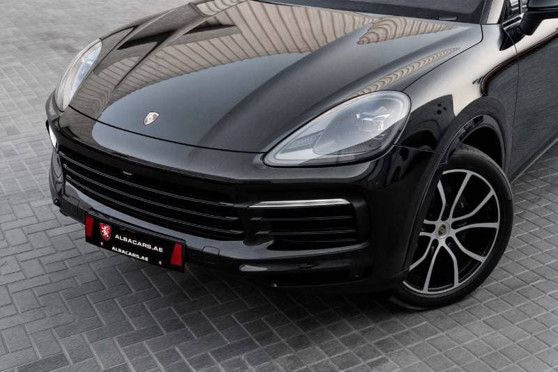 2020 Porsche Cayenne STANDARD thumbnail 7