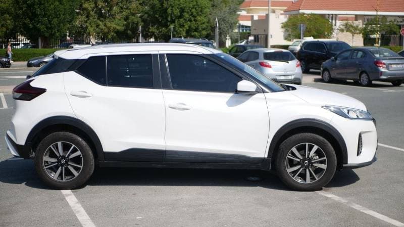 2021 Nissan Kicks SV thumbnail 7