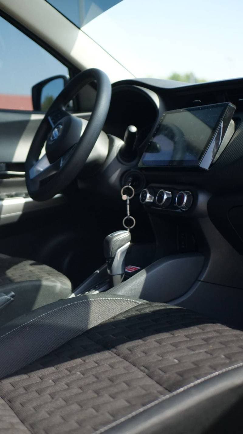 2021 Nissan Kicks SV thumbnail 5