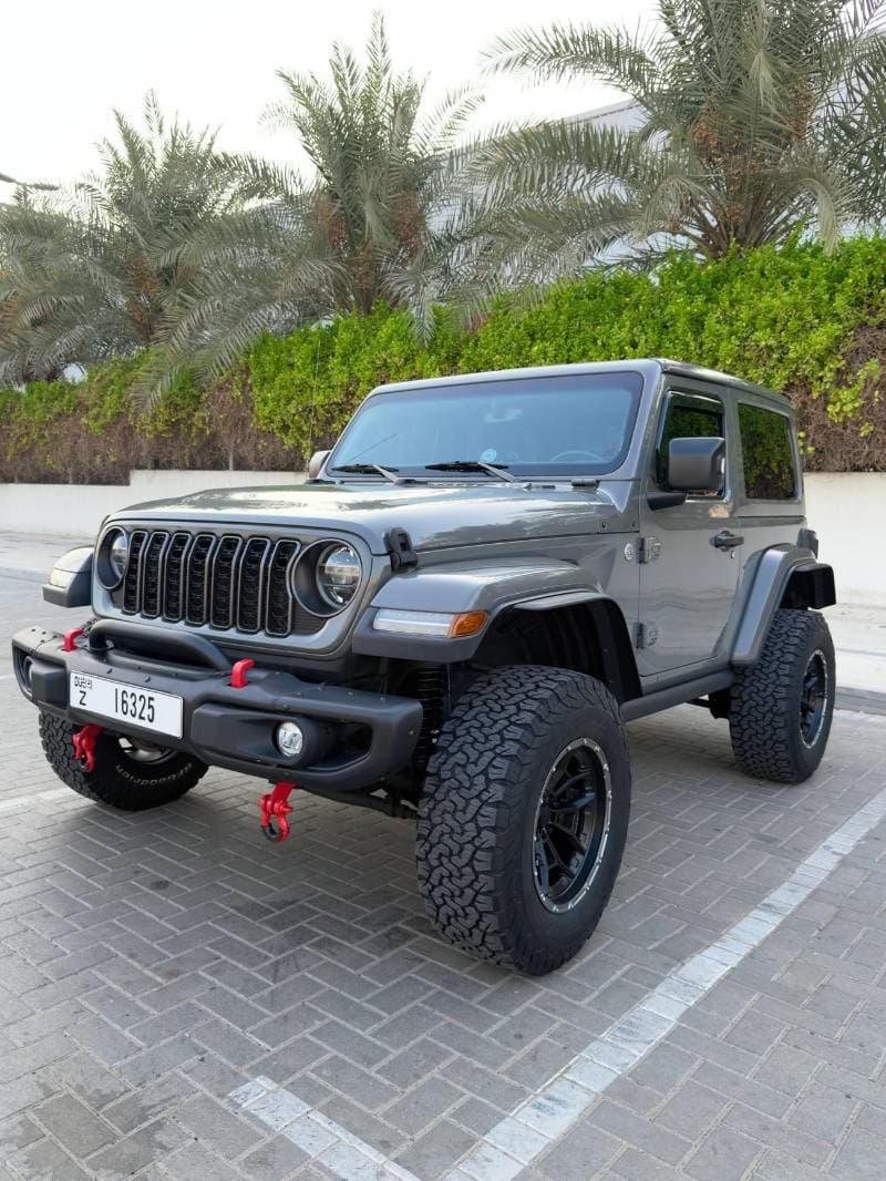 2021 Jeep Wrangler SAHARA thumbnail 3