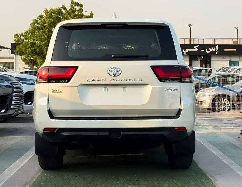 2026 Toyota Land Cruiser GXR thumbnail 3