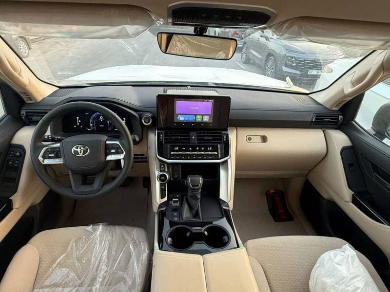 2026 Toyota Land Cruiser thumbnail 7