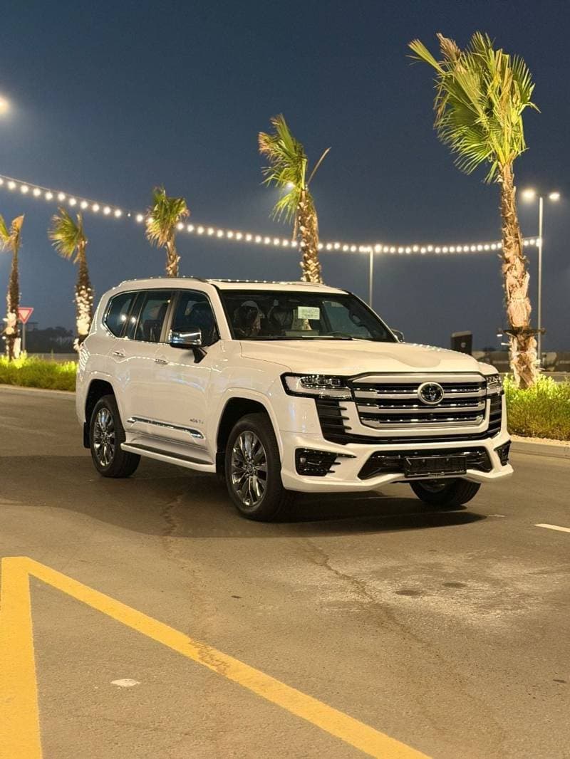 2026 Toyota Land Cruiser VXR thumbnail 4