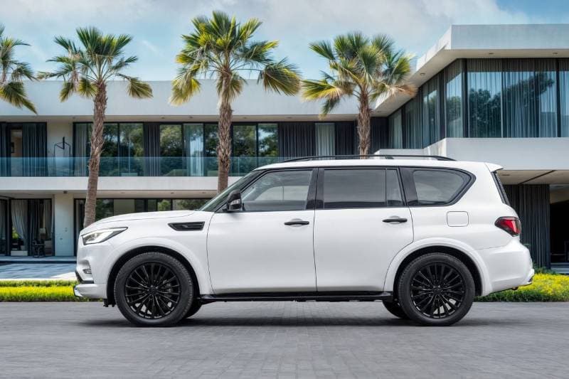 2023 Infiniti QX80 thumbnail 2