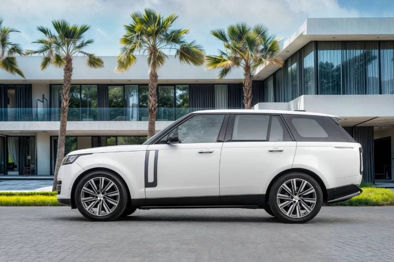 2024 Land Rover Range Rover P400 HSE thumbnail 2