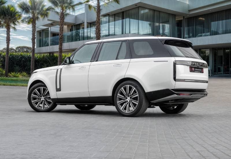 2024 Land Rover Range Rover P400 HSE thumbnail 3