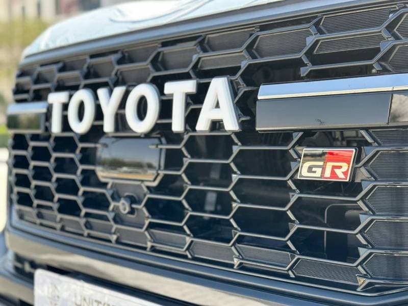 2026 Toyota Land Cruiser thumbnail 8