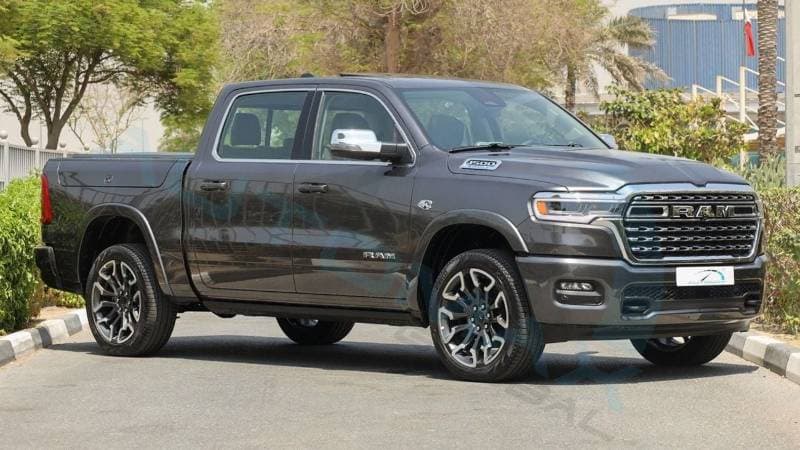 2026 RAM 1500 LIMITED thumbnail 5