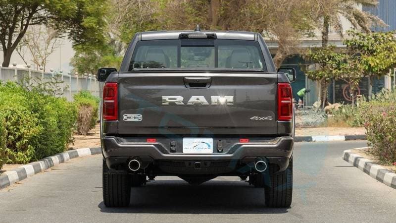 2026 RAM 1500 LIMITED thumbnail 7