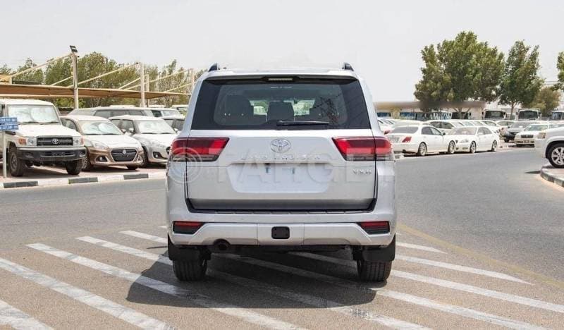 2024 Toyota Land Cruiser VXR thumbnail 5