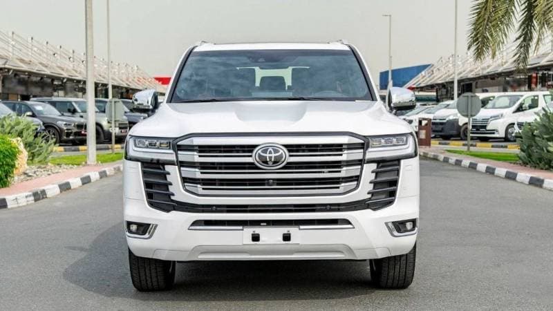 2025 Toyota Land Cruiser VXR thumbnail 3