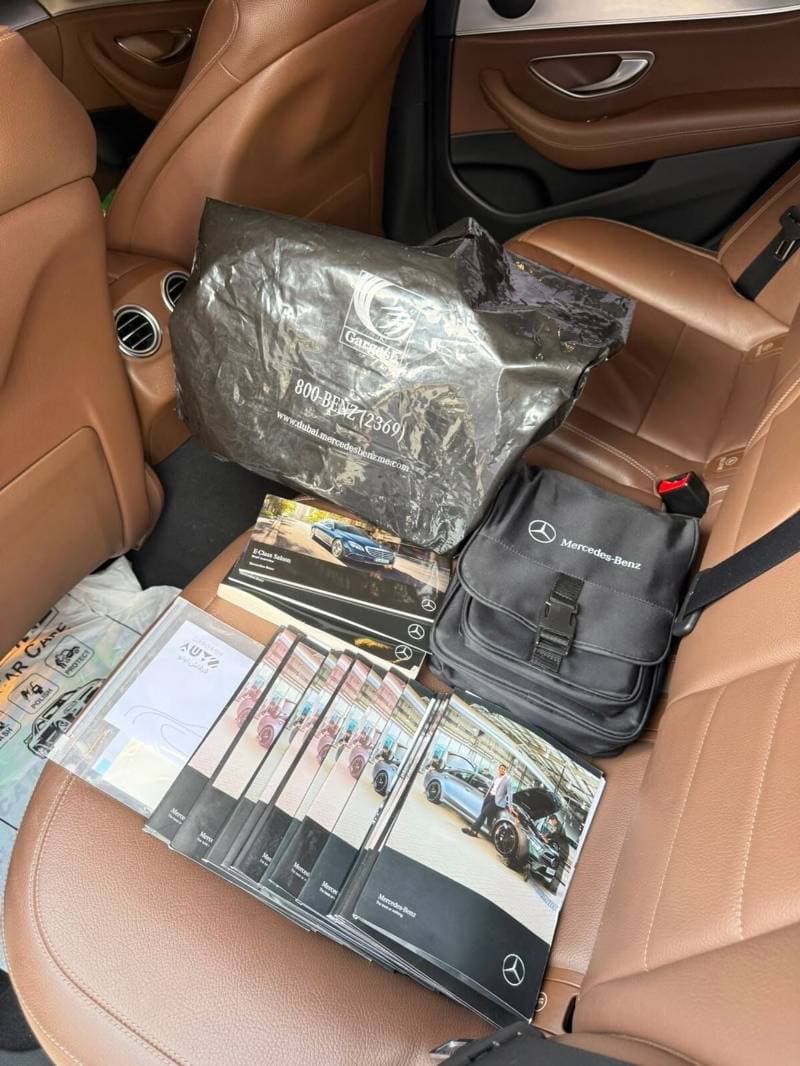 2019 Mercedes Benz E350 STANDARD thumbnail 6