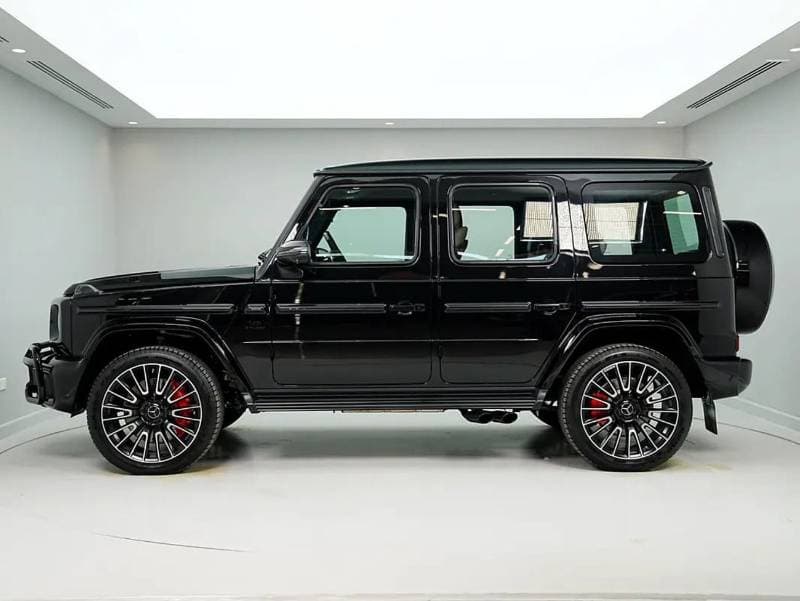2026 Mercedes Benz G63 AMG STANDARD thumbnail 5