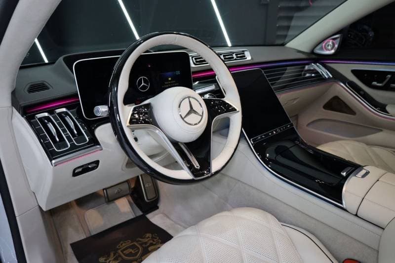 2024 Mercedes Benz S 680 MAYBACH thumbnail 5