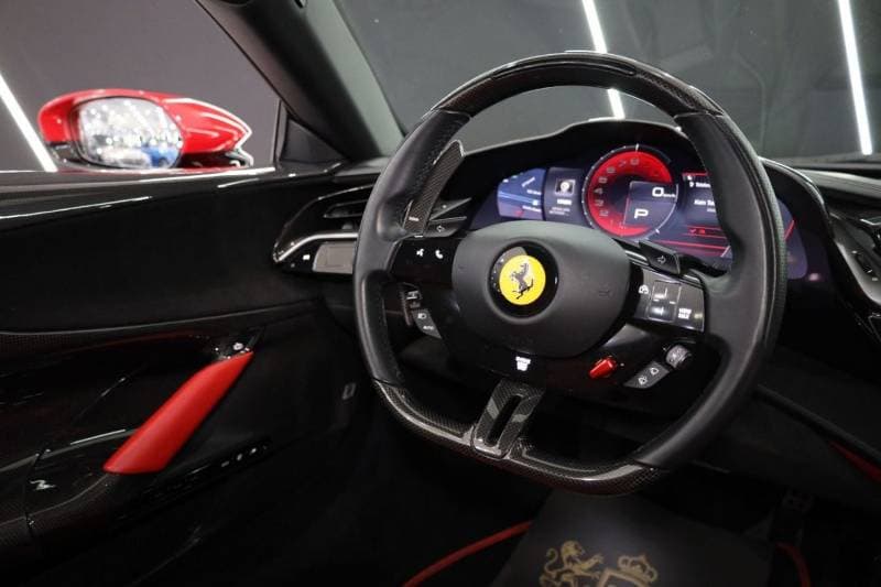 2022 Ferrari SF90 STRADALE thumbnail 6
