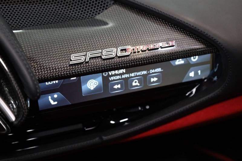2022 Ferrari SF90 STRADALE thumbnail 5