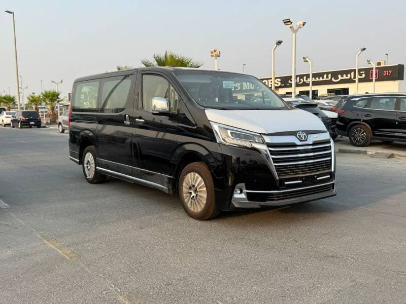 2026 Toyota Granvia PREMIUM