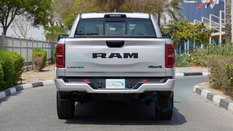 2026 RAM 1500 LIMITED thumbnail 7