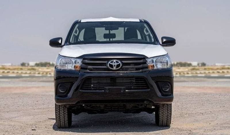 2026 Toyota Hilux GL thumbnail 3