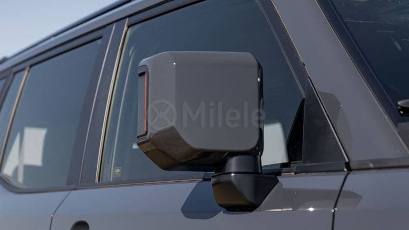 2026 Toyota Prado thumbnail 4