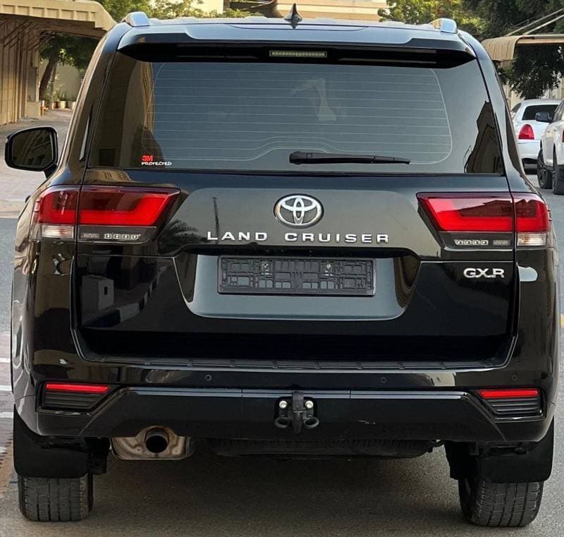 2022 Toyota Land Cruiser GXR thumbnail 5