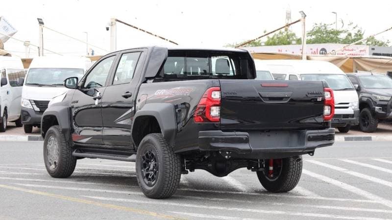 2026 Toyota Hilux GR SPORT thumbnail 4
