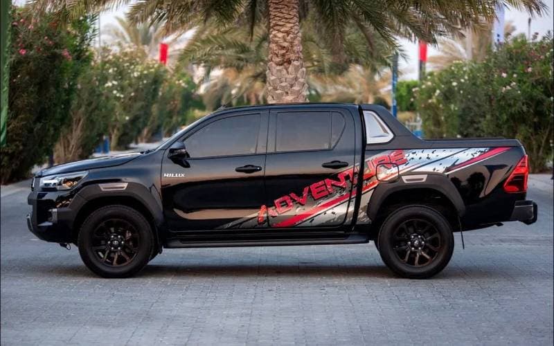 2019 Toyota Hilux GLX thumbnail 5