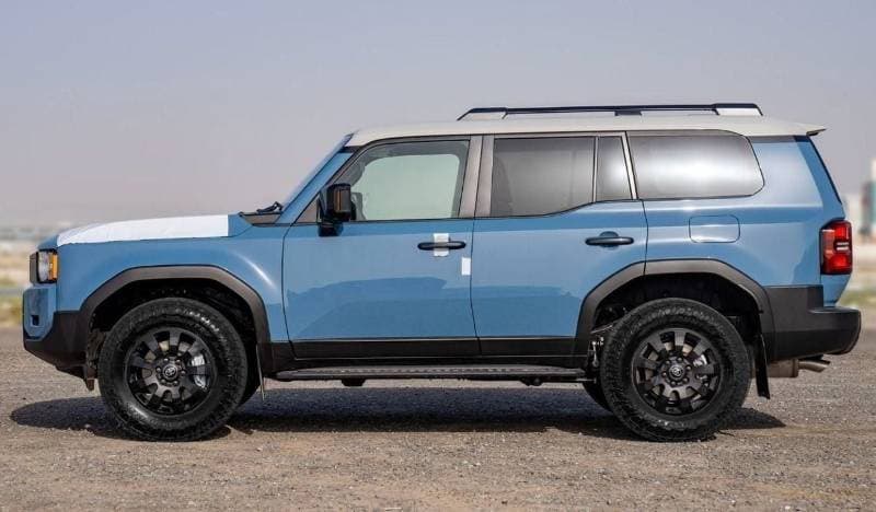 2024 Toyota Prado TXL1 thumbnail 3