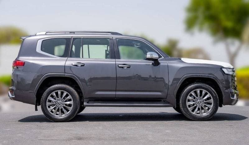 2024 Toyota Land Cruiser VXR thumbnail 8