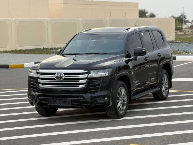 2024 Toyota Land Cruiser VXR thumbnail 3