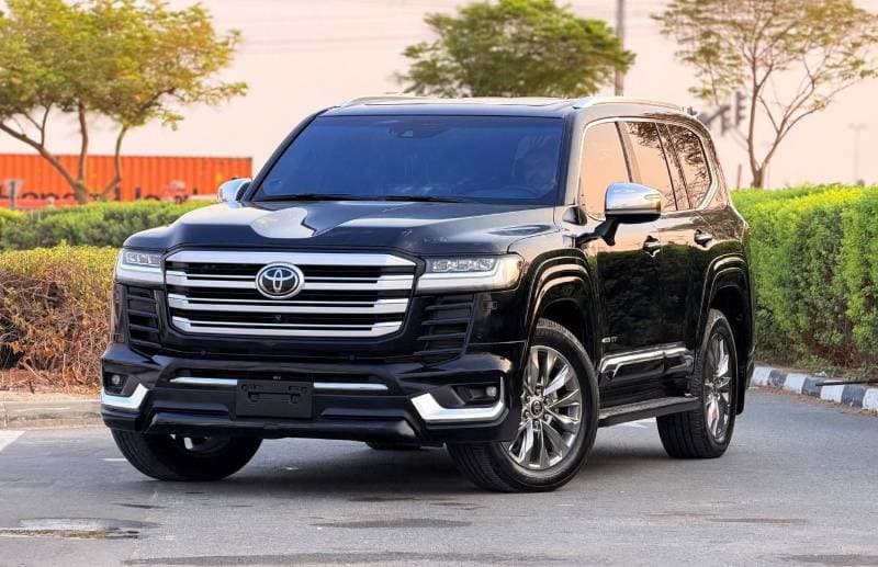 2022 Toyota Land Cruiser VXR thumbnail 2