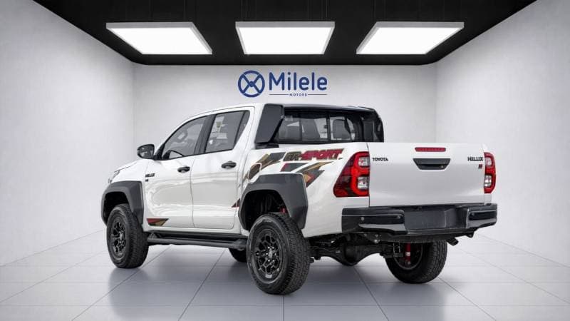 2026 Toyota Hilux GR SPORT thumbnail 7