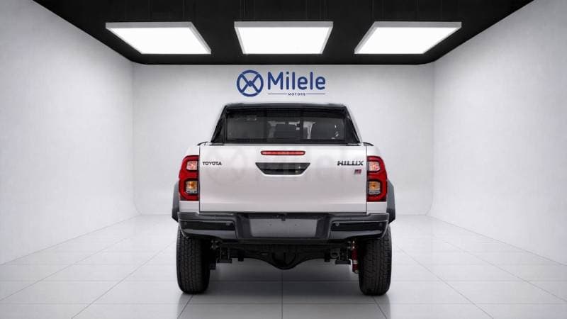 2026 Toyota Hilux GR SPORT thumbnail 8