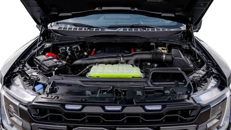2025 Ford F 150 thumbnail 2