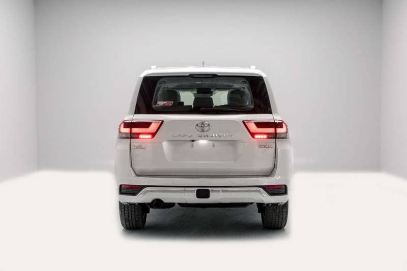 2026 Toyota Land Cruiser GXR thumbnail 6