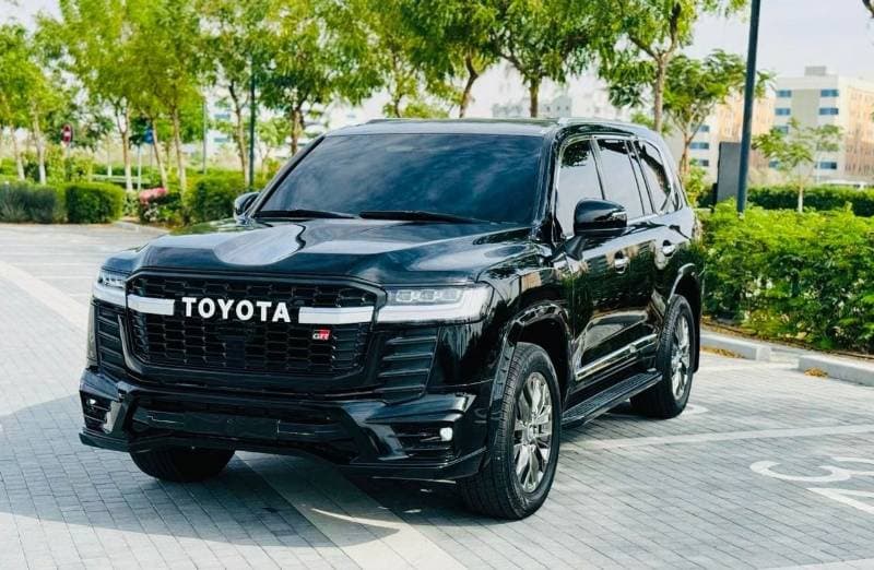 2019 Toyota Land Cruiser GXR