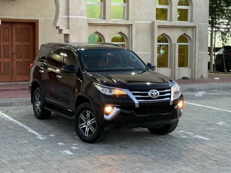 2020 Toyota Fortuner EXR thumbnail 4