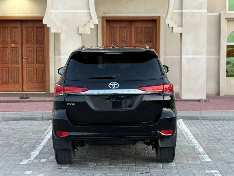 2020 Toyota Fortuner EXR thumbnail 7