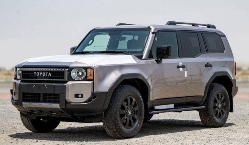 2025 Toyota Prado GXR thumbnail 2