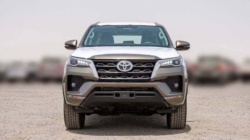 2024 Toyota Fortuner GX2 thumbnail 2