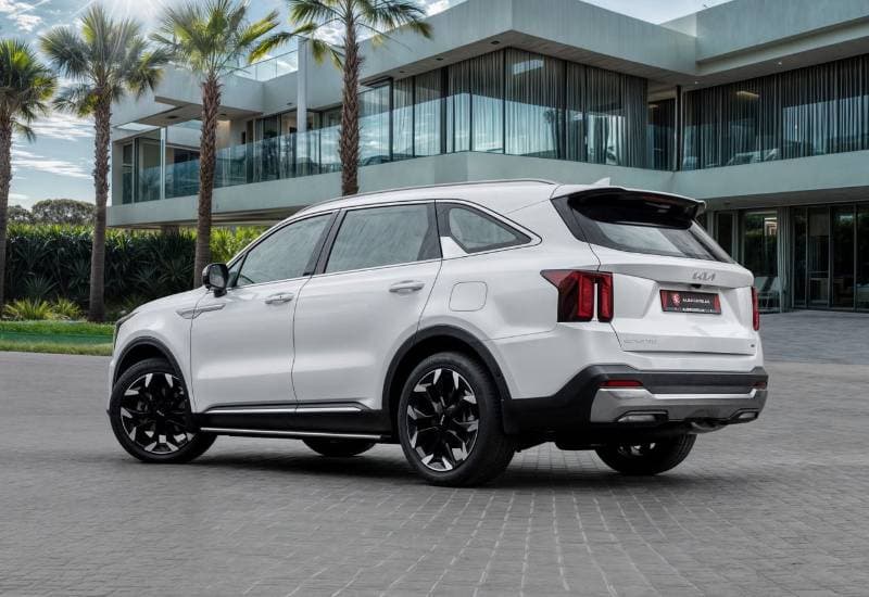 2027 Kia Sorento thumbnail 3