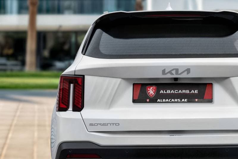 2027 Kia Sorento thumbnail 6