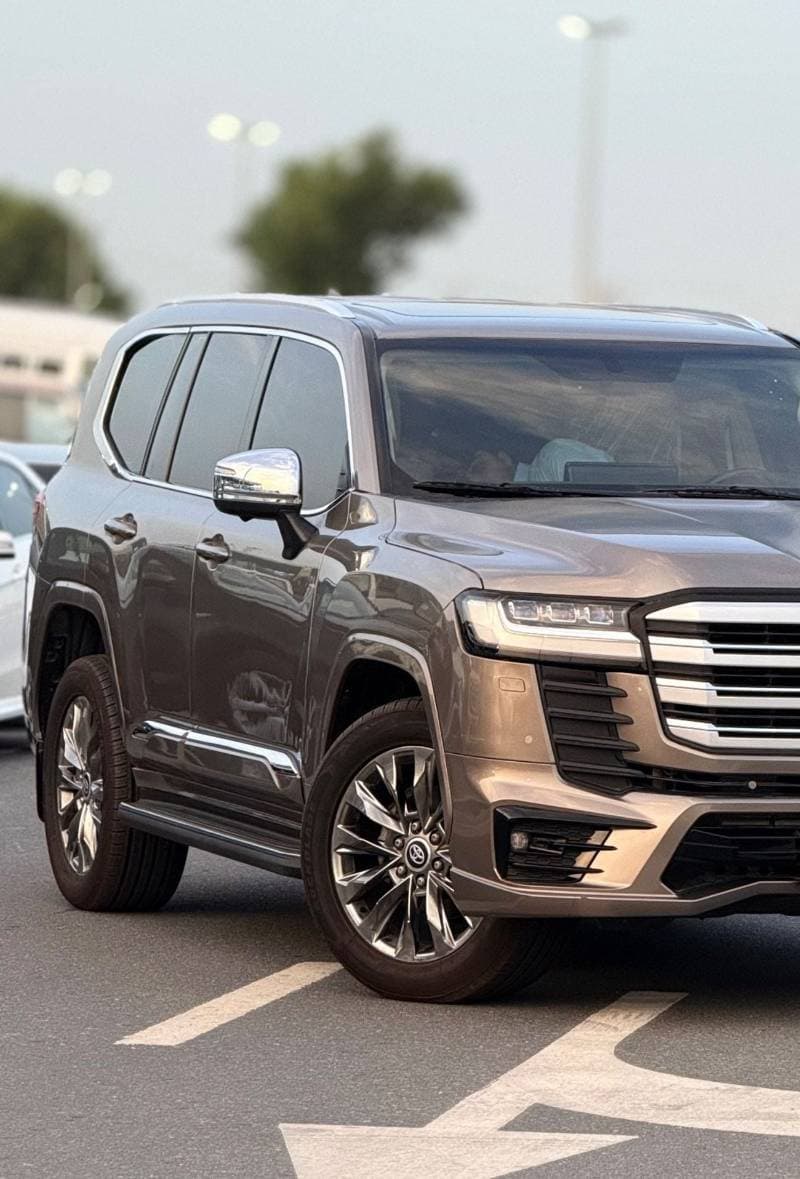 2022 Toyota Land Cruiser GXR thumbnail 7