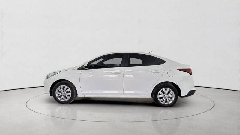 2021 Hyundai Accent GL SMART PLUS thumbnail 3